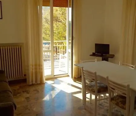 M142 - Marcelli, Trilocale In Centro Con Terrazzo דירה מרצ'לי