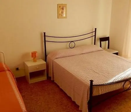 דירה M142 - Marcelli, Trilocale In Centro Con Terrazzo *