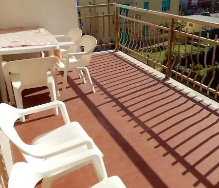 M142 - Marcelli, Trilocale In Centro Con Terrazzo דירה *